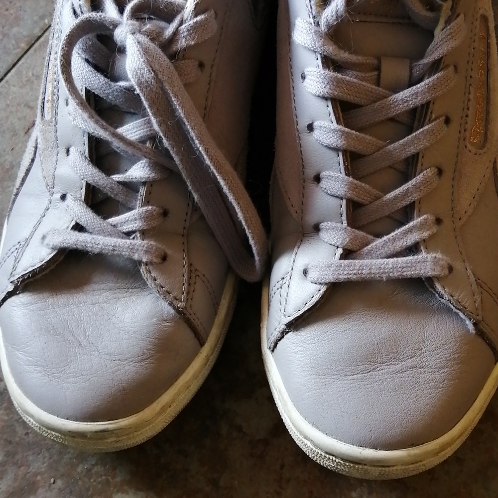 Lilac Reebok's - Picture 3 of 8